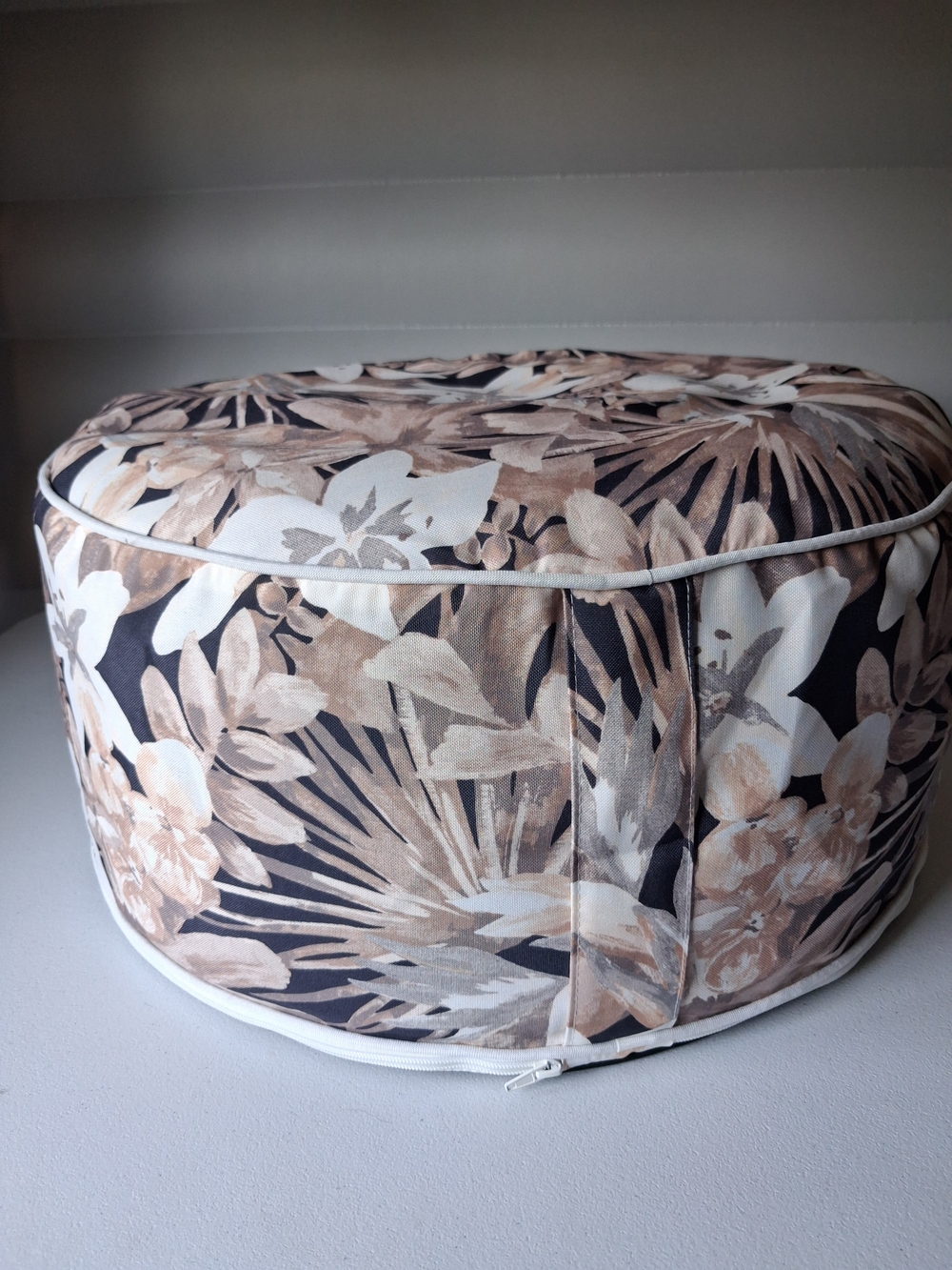 Inflatable And Waterproof Floral Taupe and White Round Pouf Ottoman